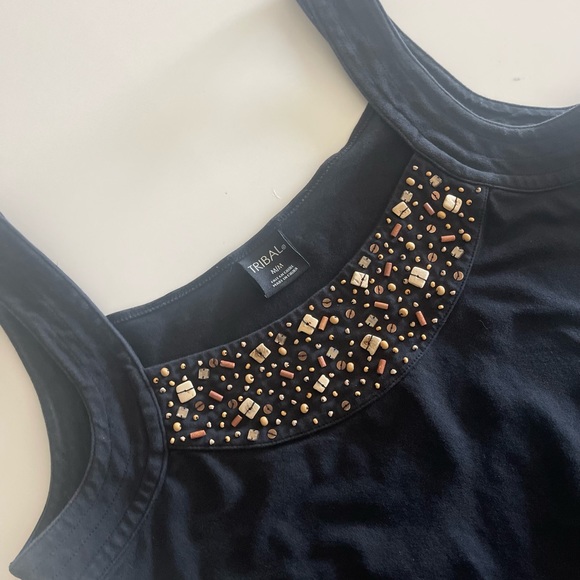 Tribal Black Scoop Neck Bead Embellished Tank - Picture 6 of 6